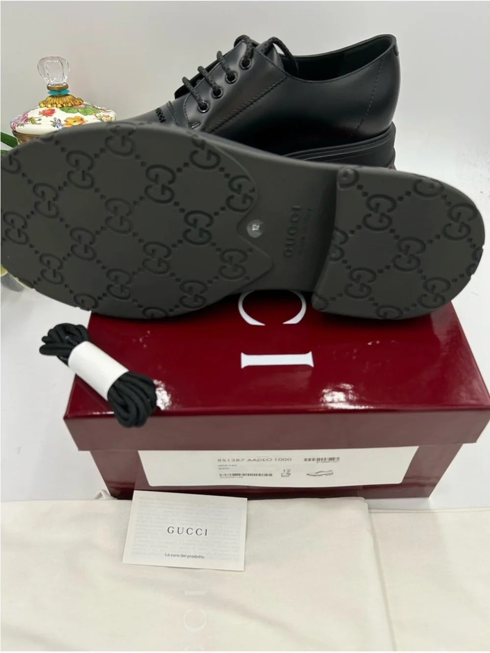 Men’s Gucci, leather lace up derby shoes size 12 fits 13 US made in Italy